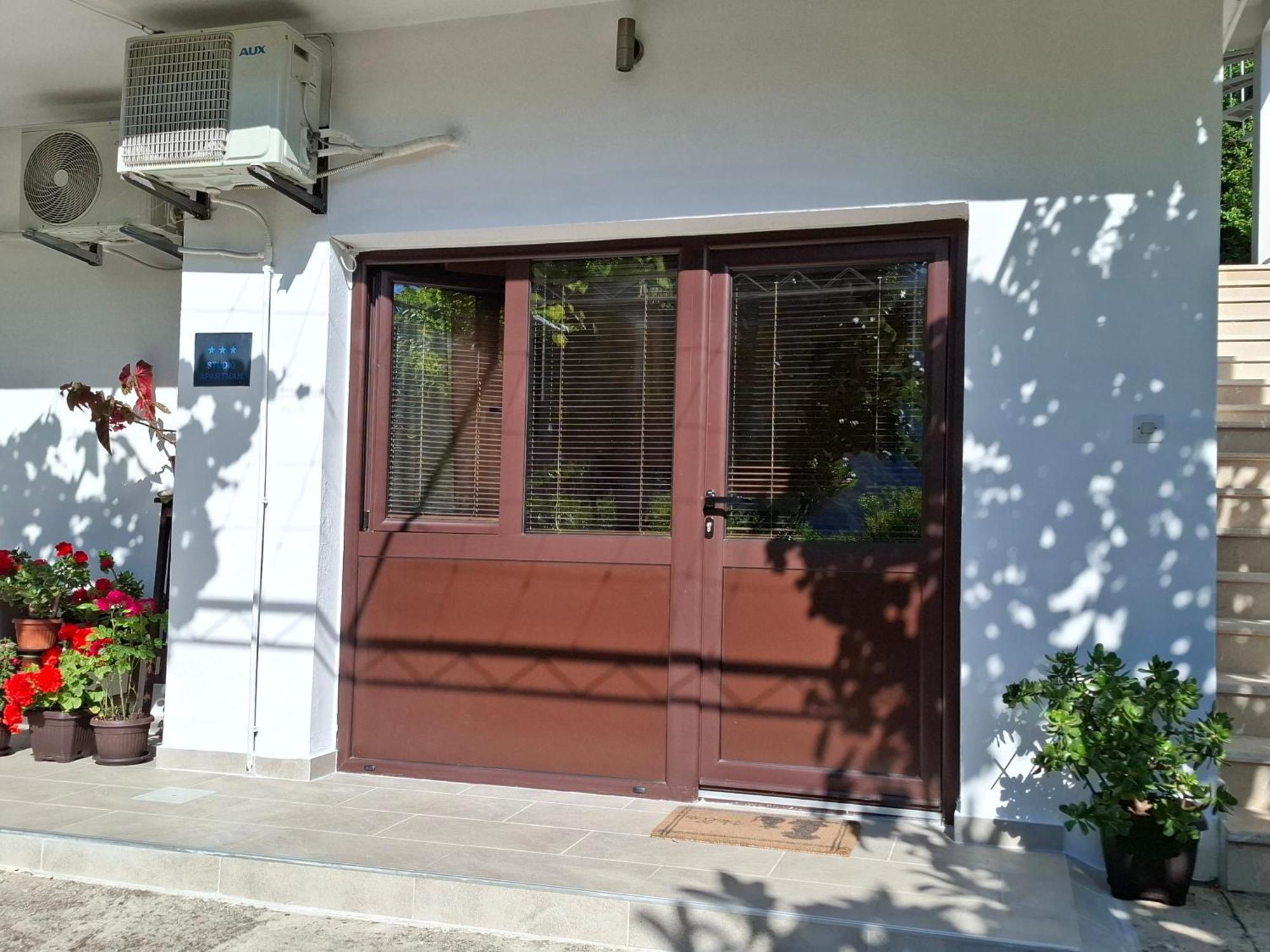 Apartment Cizek コトル エクステリア 写真